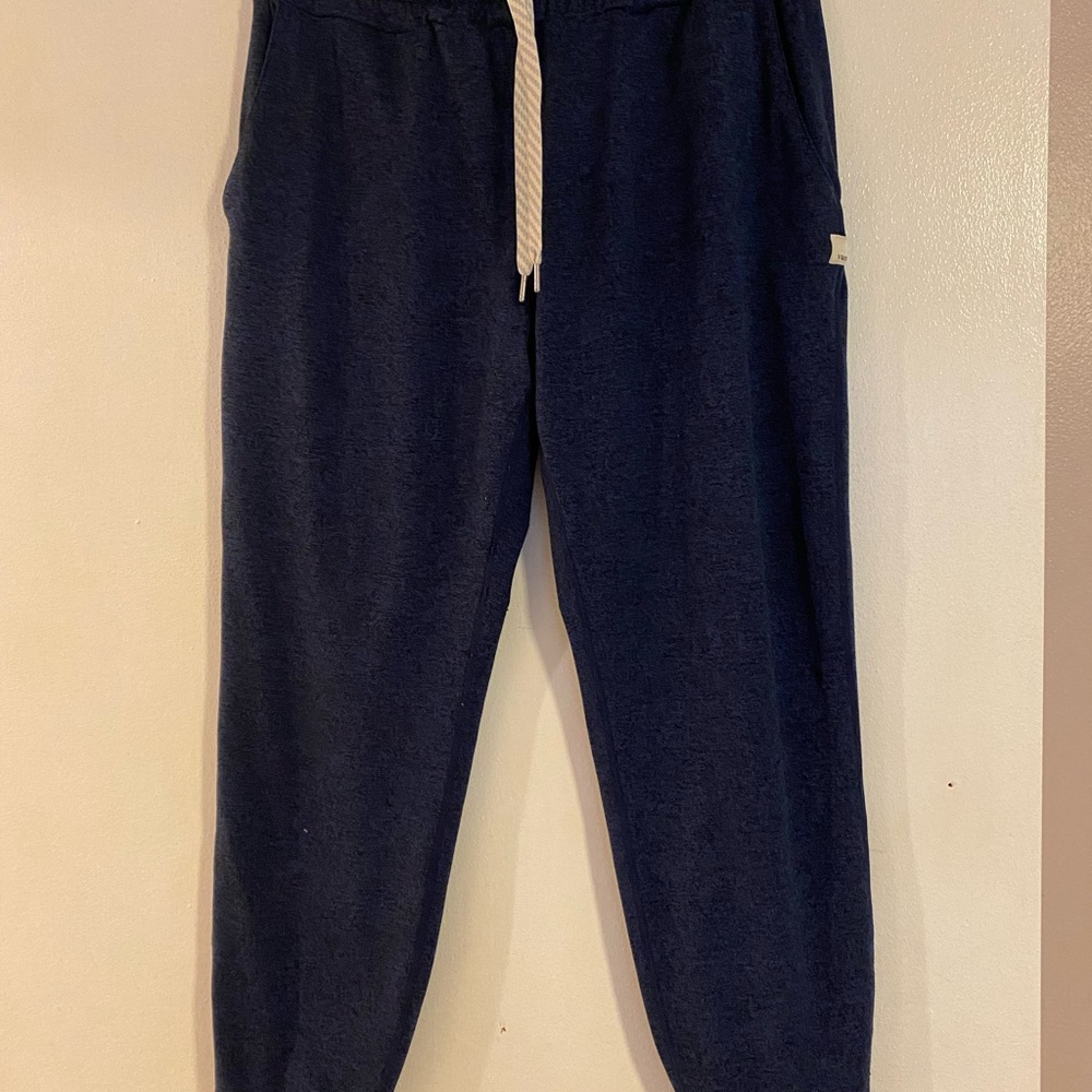 Vuori joggers in Navy Blue